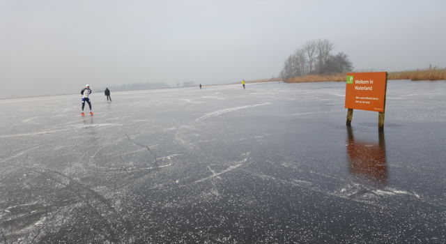 Schaatsen in Waterland.