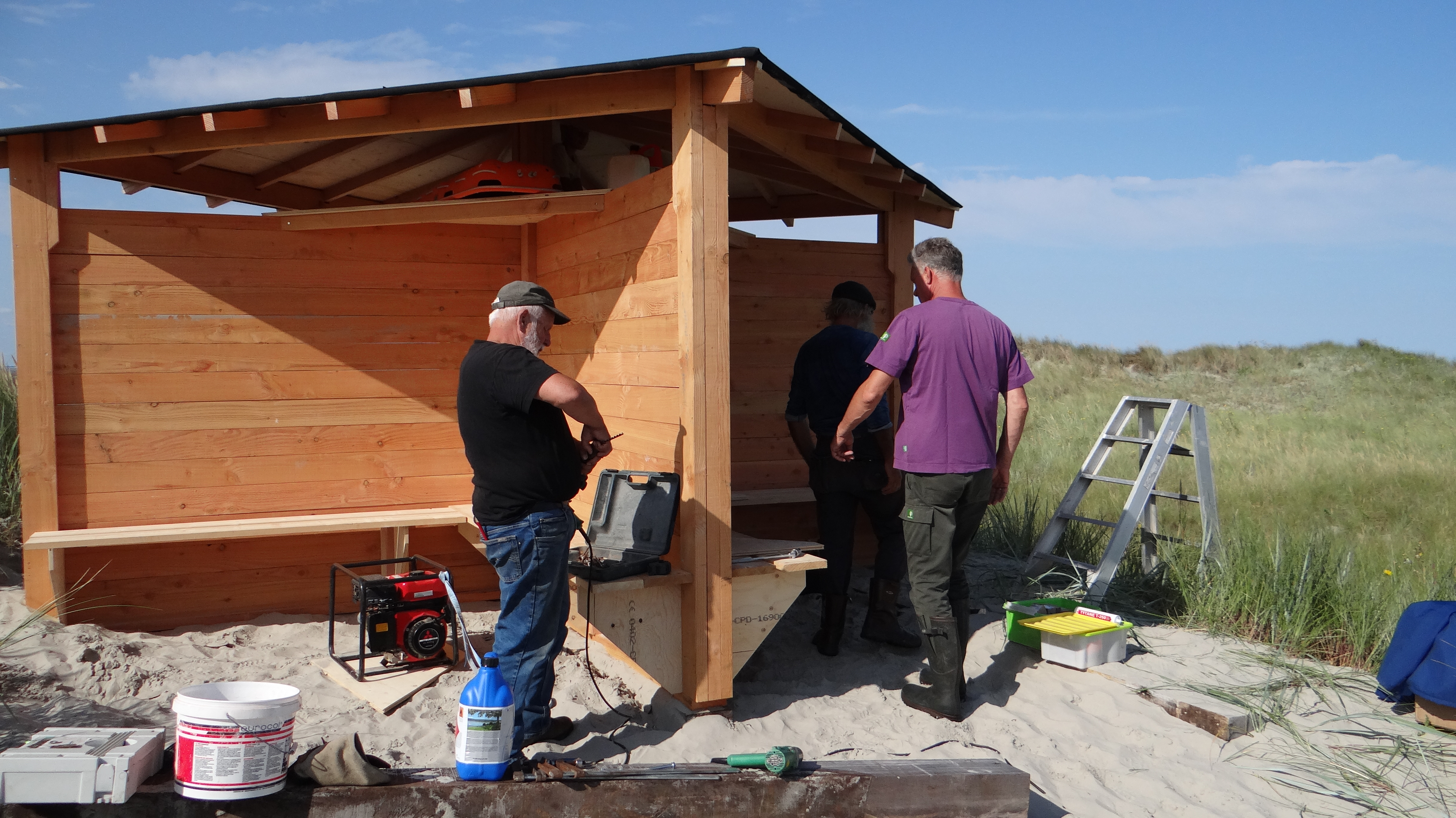 Plaatsen van de schuilhut begin augustus