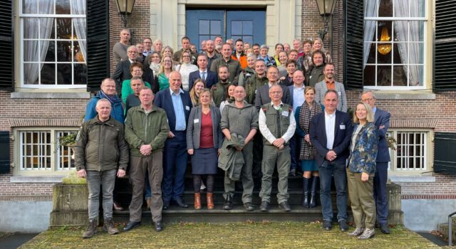 Nieuwe en huidige medewerkers in Utrecht en betrokken collega’s en bestuurders bij de samenwerking