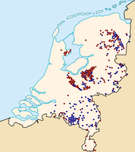 Verspreiding grafheuvels (rood) en urnevelden (blauw) in Nederland
